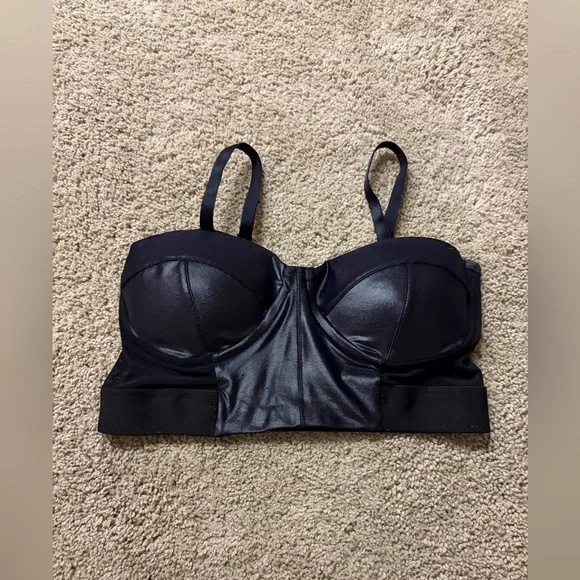 Bombshell Sportswear Gloss Collection Bra - Picture 2 of 6